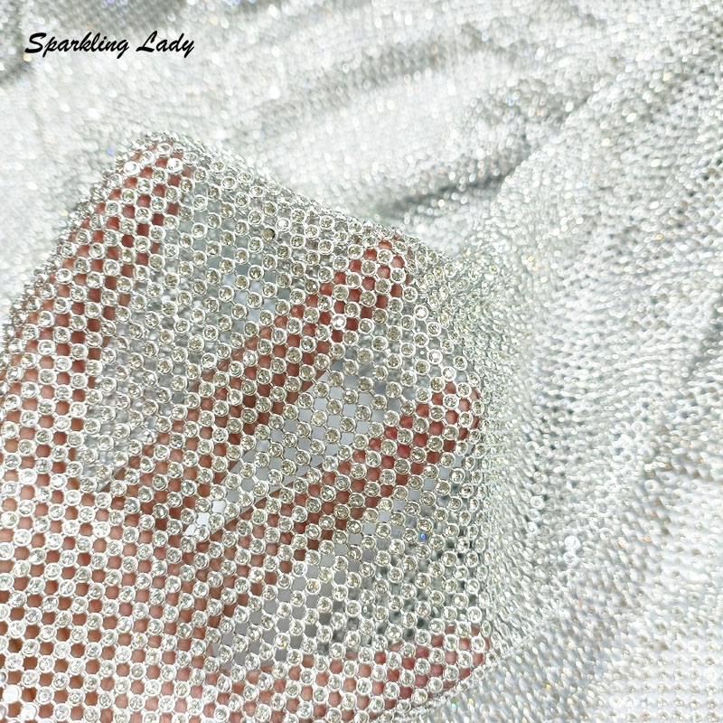 Crystal Mesh Fabric - Tkanina z metalowymi dżetami 3MM, błyszcząca